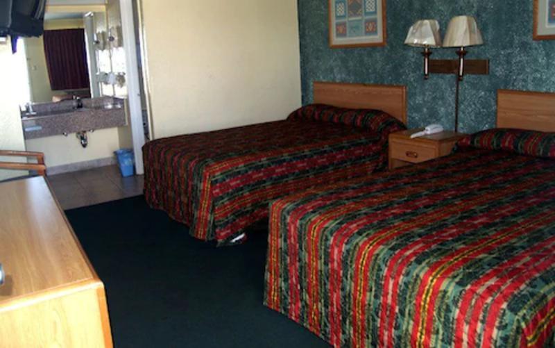 River Inn Motel San Antonio Exterior photo